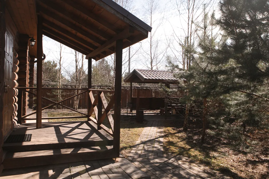 Дом 140m2 — чан, игровая комната, детская площадка