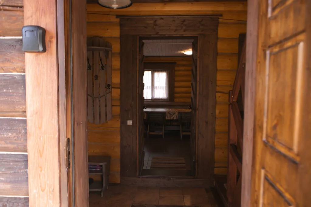Дом 140m2 — чан, игровая комната, детская площадка