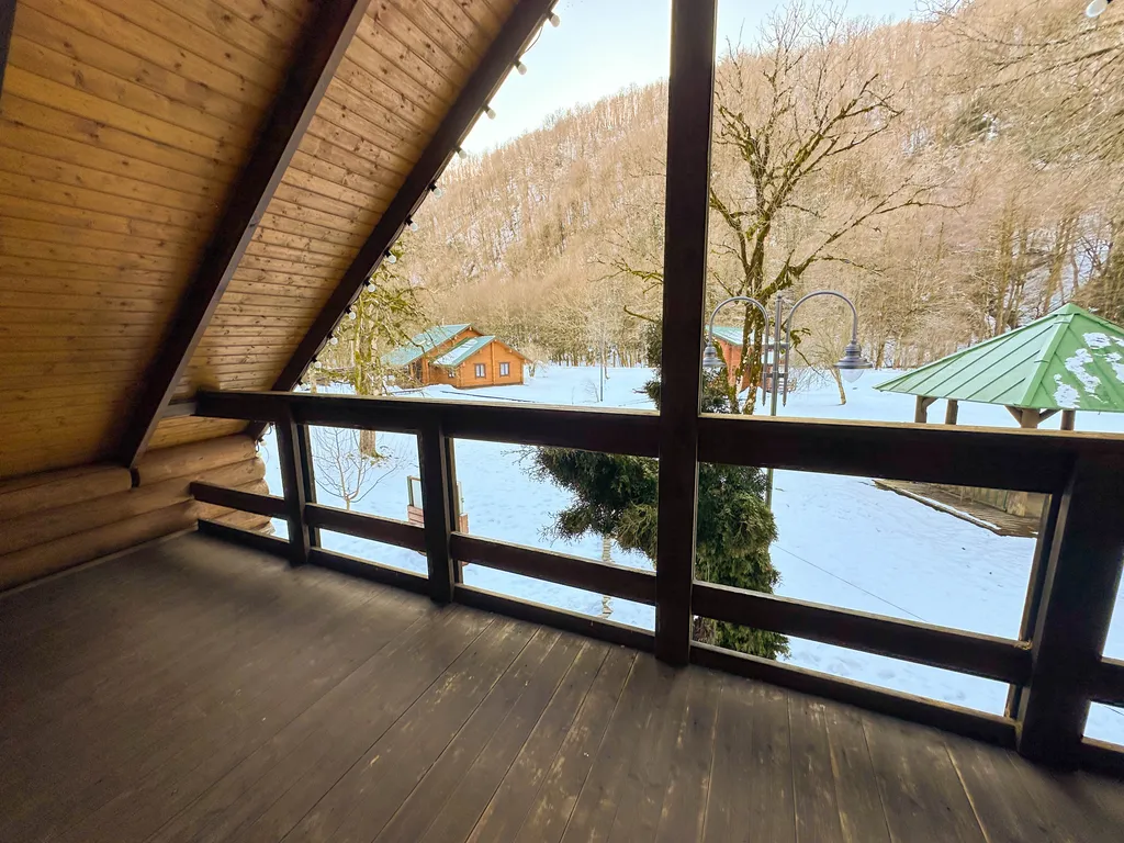 Дом 100m2 — чан, вольер с питомцами, охраняемая территория