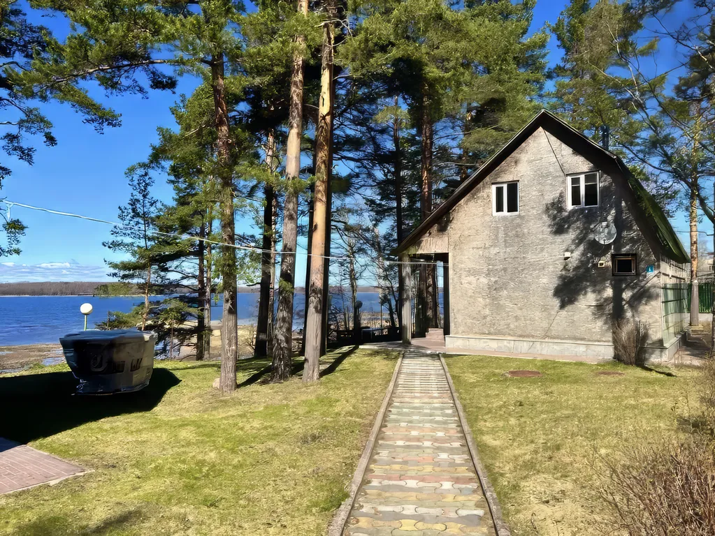 Дом 240m2 — сауна, уличный чан, выход к заливу