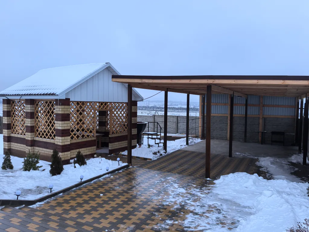 Дом 103m2 — чан, баня, две спальни с лоджией