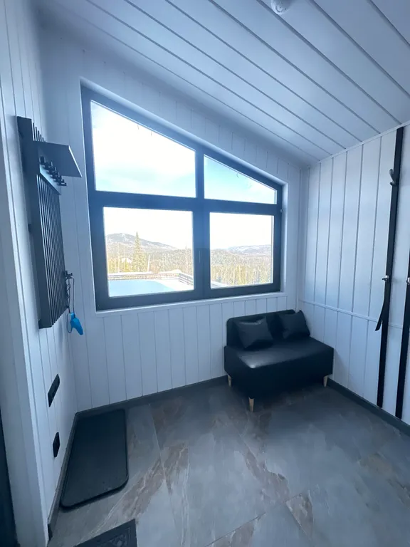 Дом 95m2 — чан, кухня, панорамные окна