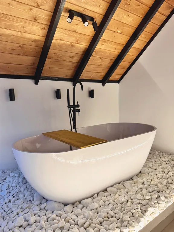 Дом 70m2 — чан, уличное джакузи, мангальная зона