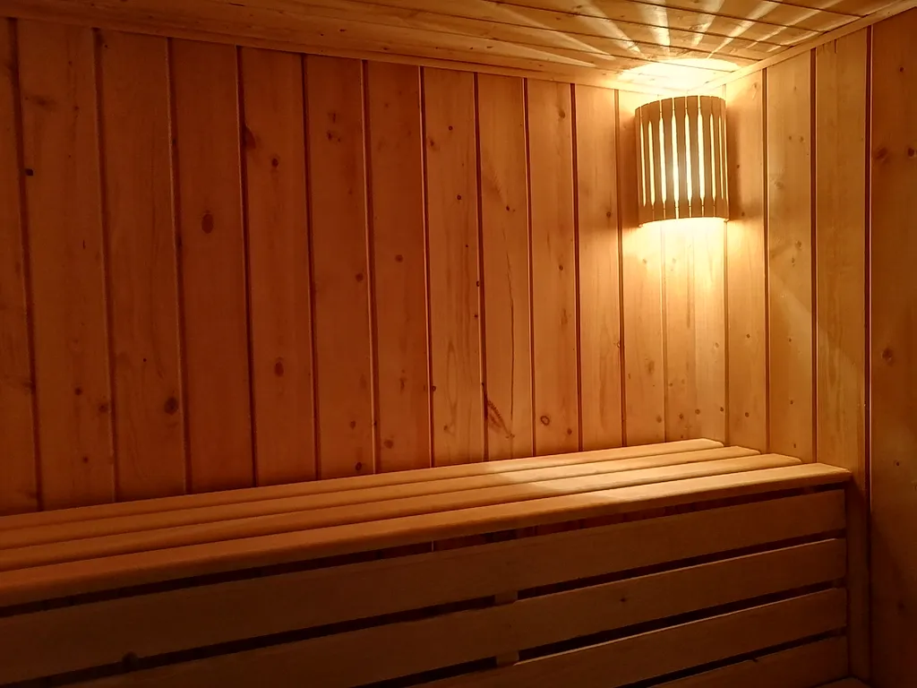 Дом 70m2 — чан, кухня, вид на набережную
