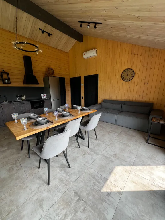 Дом 94m2 — чан, кухня, Wi-Fi