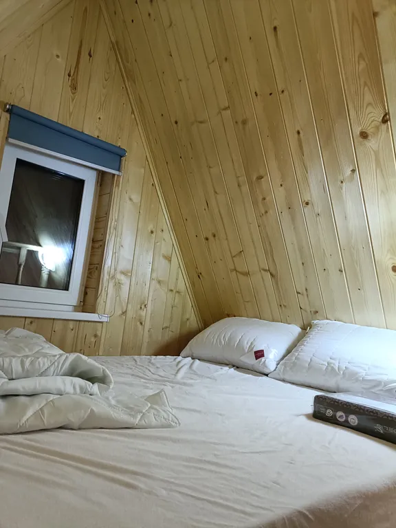 Дом 40m2 — чан, панорамное остекление, второй этаж