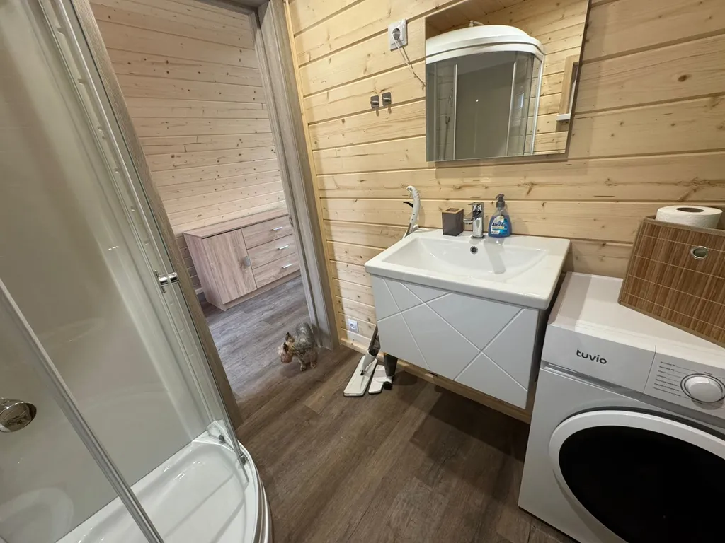 Дом 54m2 — чан, кухня, панорамные окна