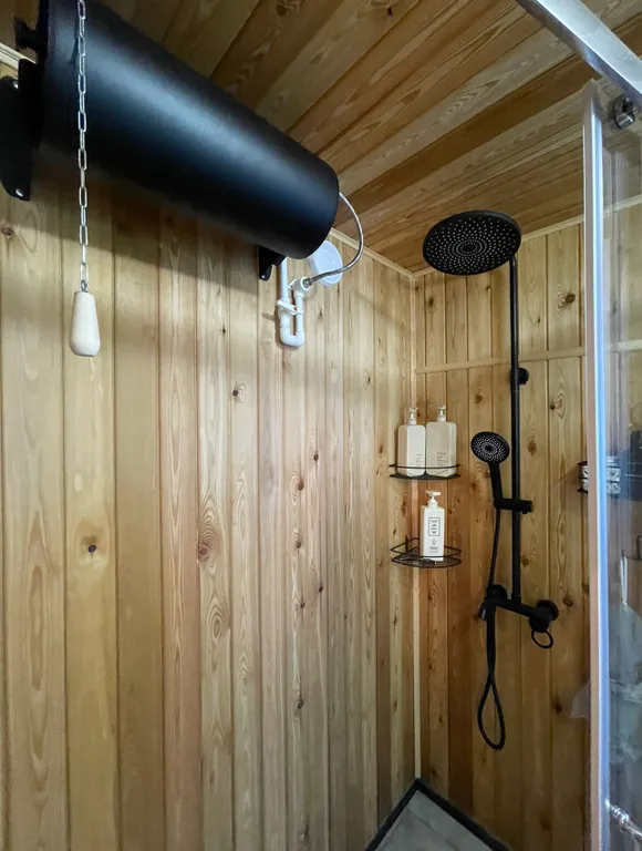 Дом 30m2 — чан, финская парилка, закрытая территория