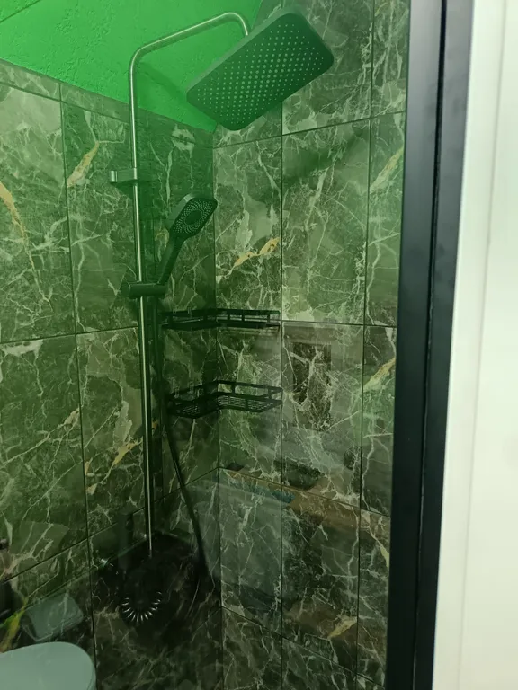 Дом 46m2 — чан, горная река, парковка на закрытой территории